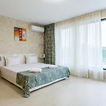Хотел Capri